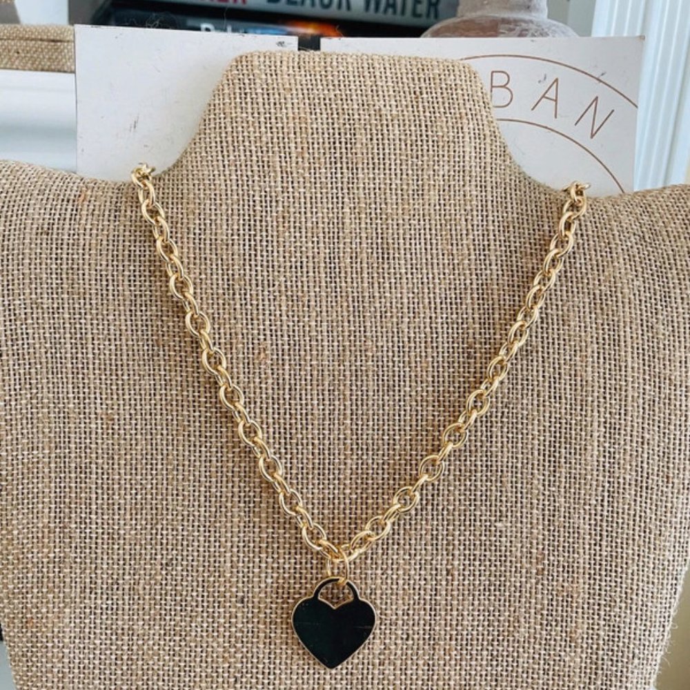 Urban outfitters gold necklace